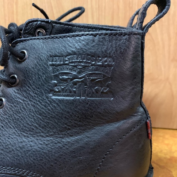 Levi’s boots - Picture 4 of 9